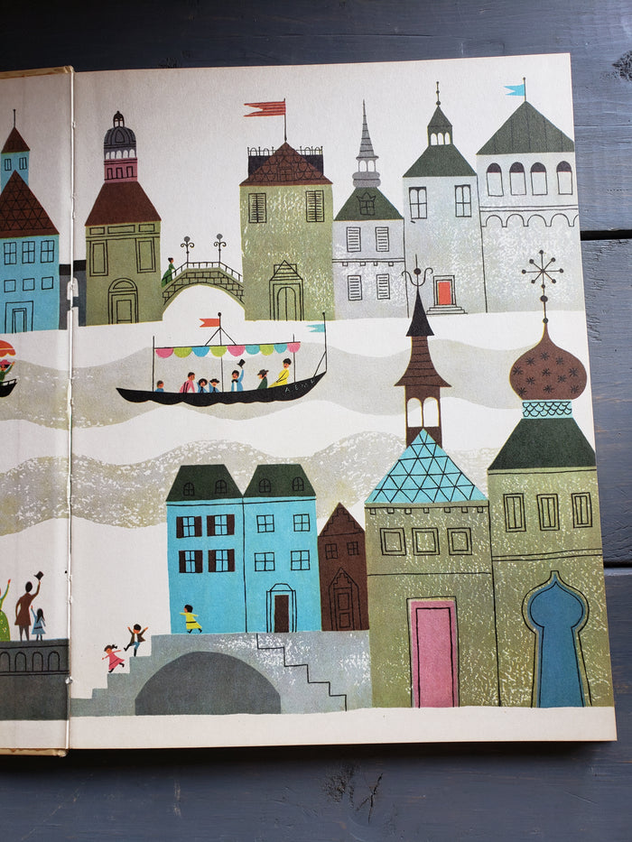A Child's Garden of Verses by Robert Louis Stevenson