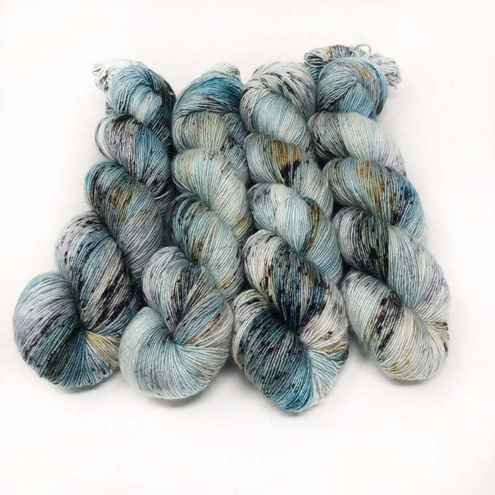 A Welcome Breeze - 70/30 merino silk single ply