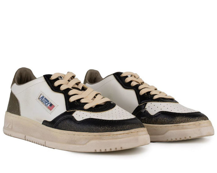 Autry Medalist Super Vintage Low-Top Sneakers