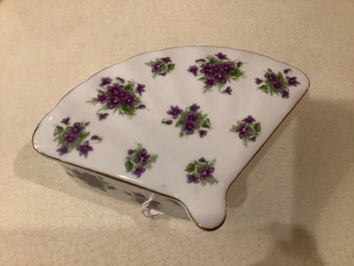 Fan shaped trinket box