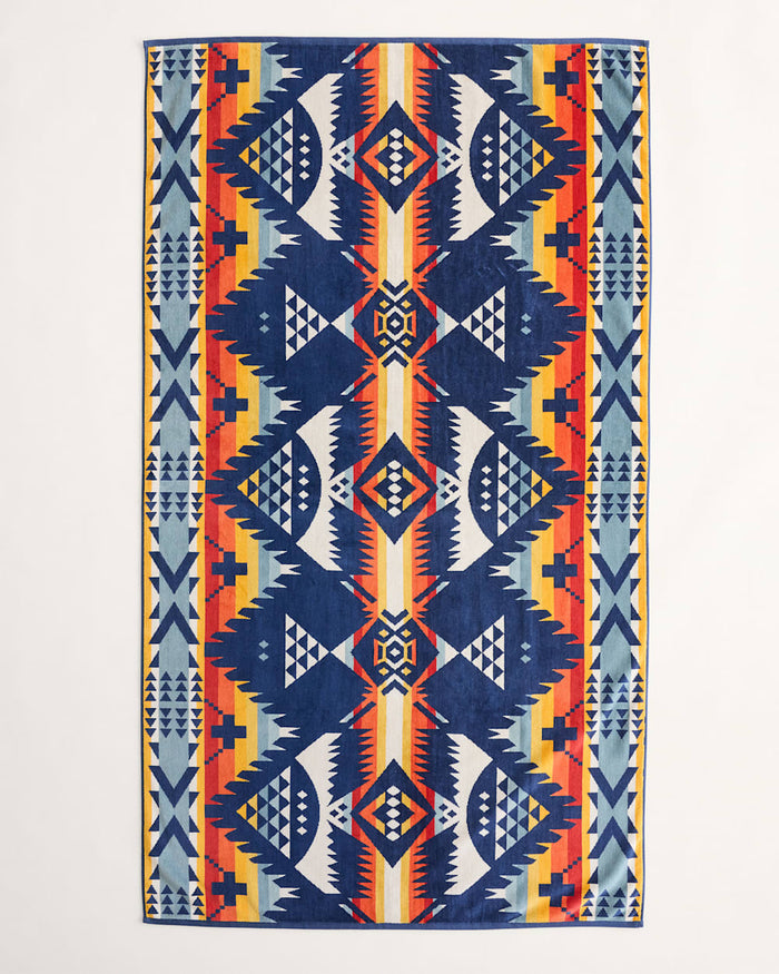 Pendleton Oversized Jacquard Spa Towel Nehalem Navy