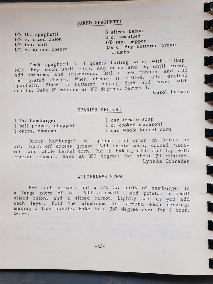 Weston County Historical Society Cookbook (1985)